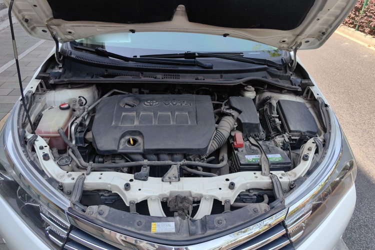 Toyota Corolla 2015 car image #19