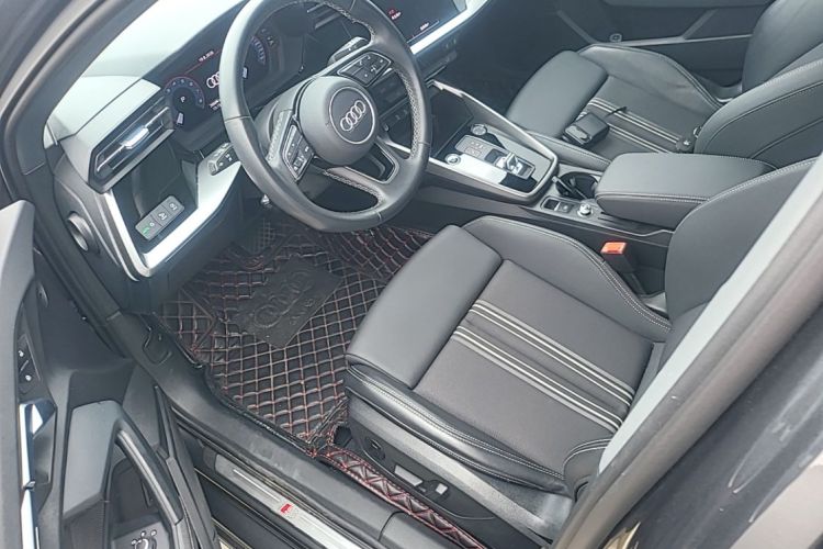 Audi A3 2024 immagine di auto #16