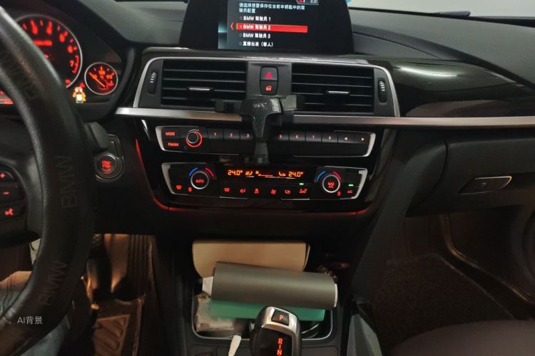 BMW 3 Series 2018 #15 BMW 3 Series 2018 car image #15