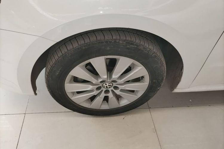 Volkswagen Lavida 2016 car image #9