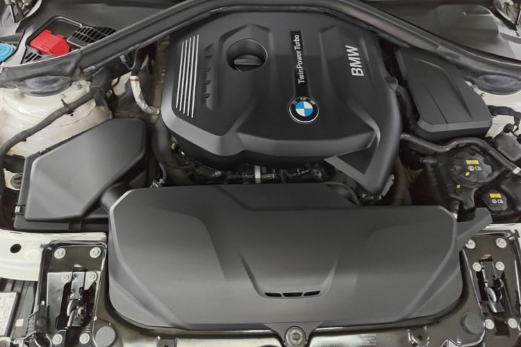 BMW 3 Series 2019 #20 BMW 3 Series 2019 immagine di auto #20