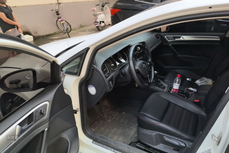 Volkswagen Golf 2019 #18 Volkswagen Golf 2019 car image #18