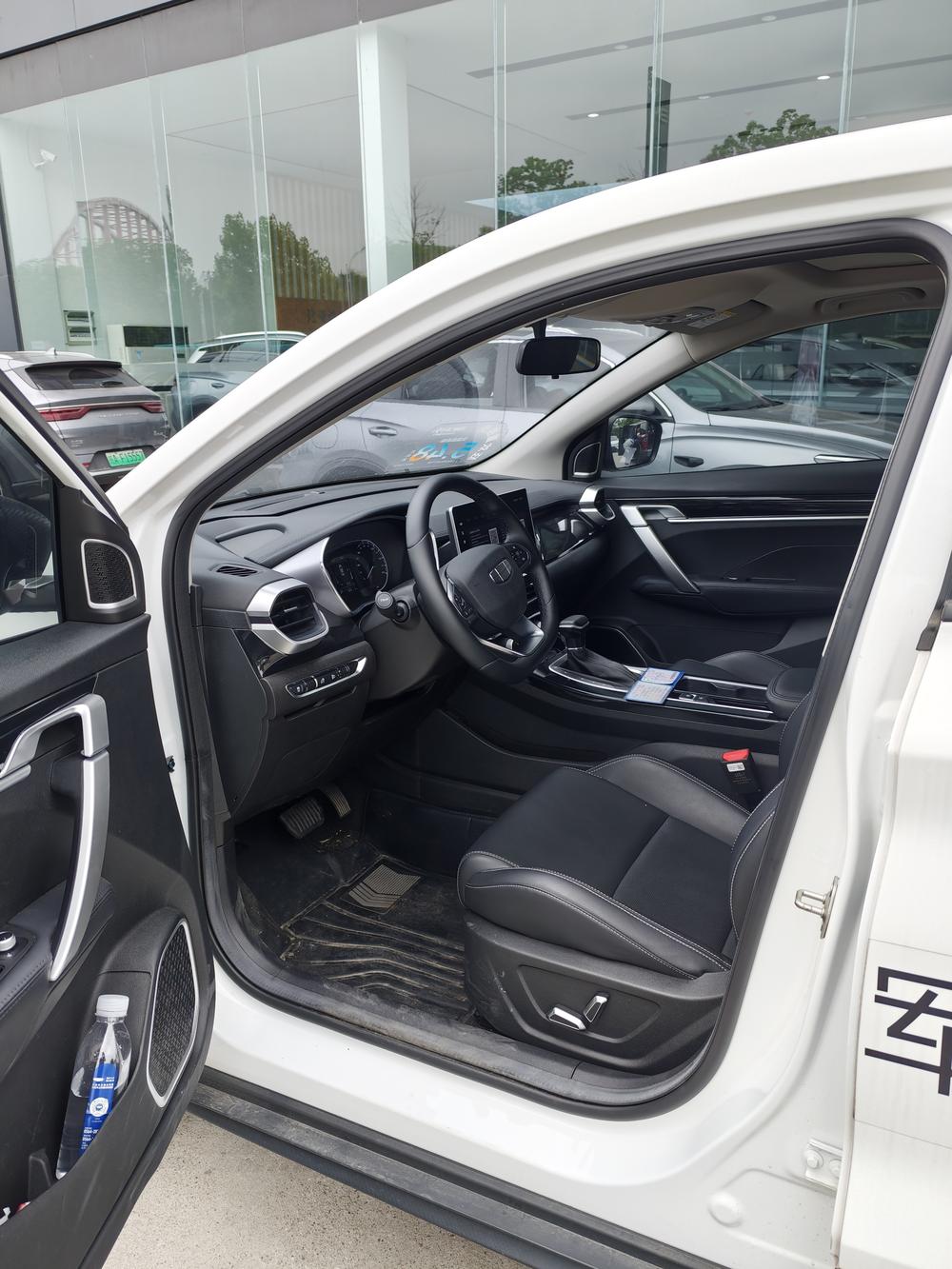 GEELY Coolray 2025 #7 GEELY Coolray 2025 car image #7