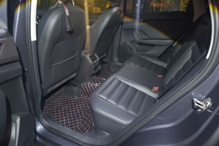 Volkswagen Tharu 2019 #10 Volkswagen Tharu 2019 car image #10