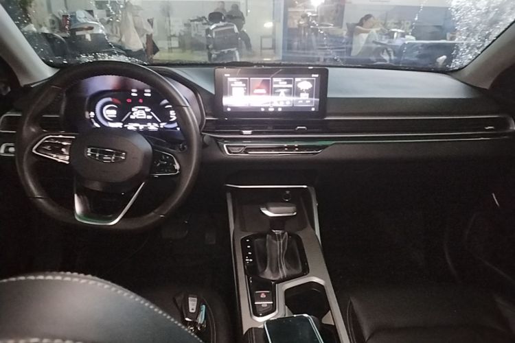 GEELY Emgrand 2023 #10 GEELY Emgrand 2023 car image #10