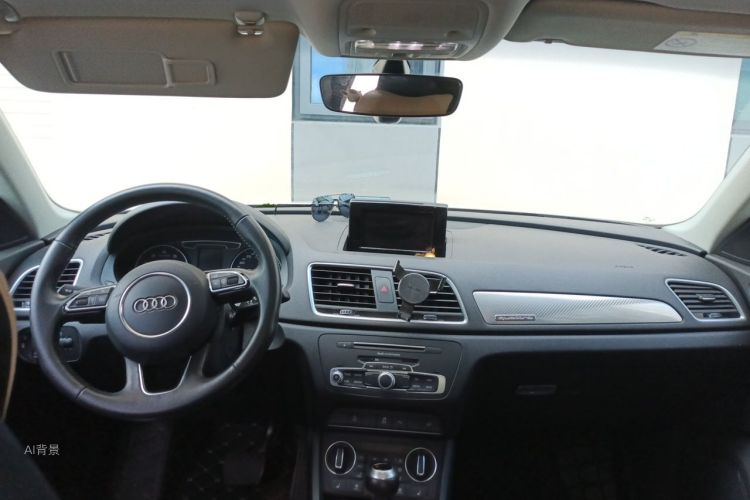 Audi Q3 2018 #11 Audi Q3 2018 car image #11