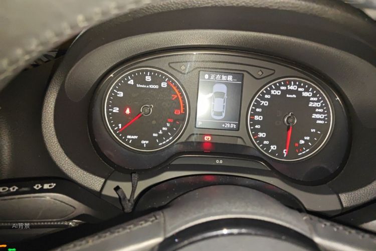 Audi A3 2018 car image #13