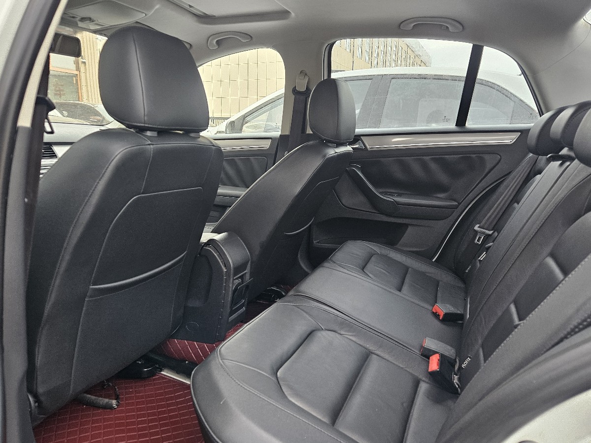 Volkswagen Bora 2014 imagen de coche #4