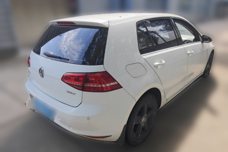 Volkswagen Golf 2015 car image #7