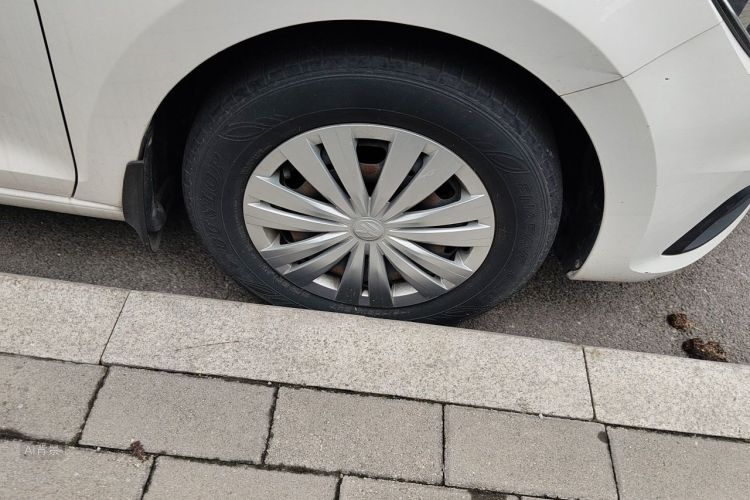 Volkswagen Santana 2017 #9 Volkswagen Santana 2017 car image #9