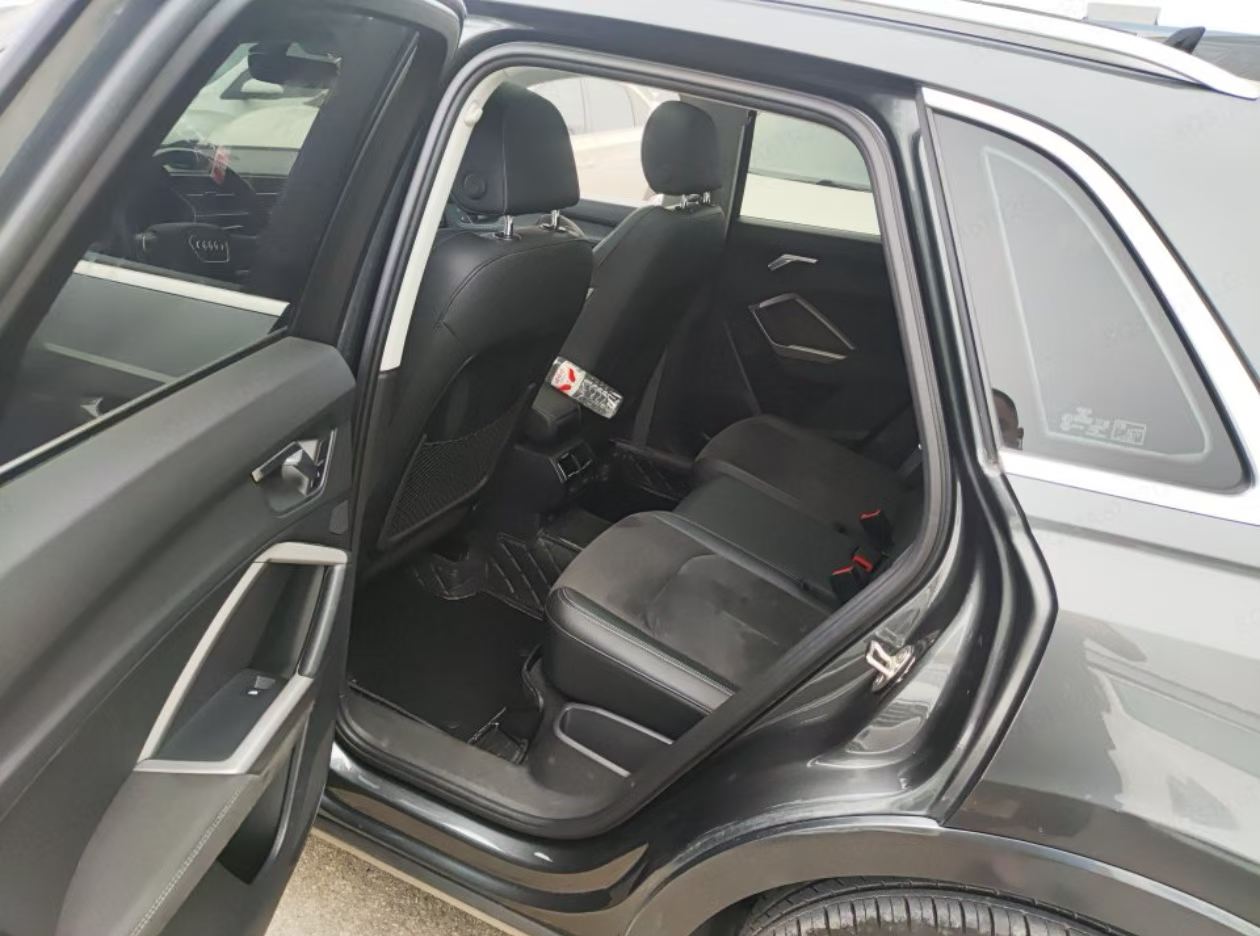 Audi Q3 2023 #6 Audi Q3 2023 car image #6