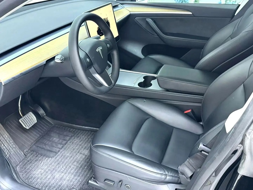 Tesla Model Y 2022 #7 Tesla Model Y 2022 car image #7