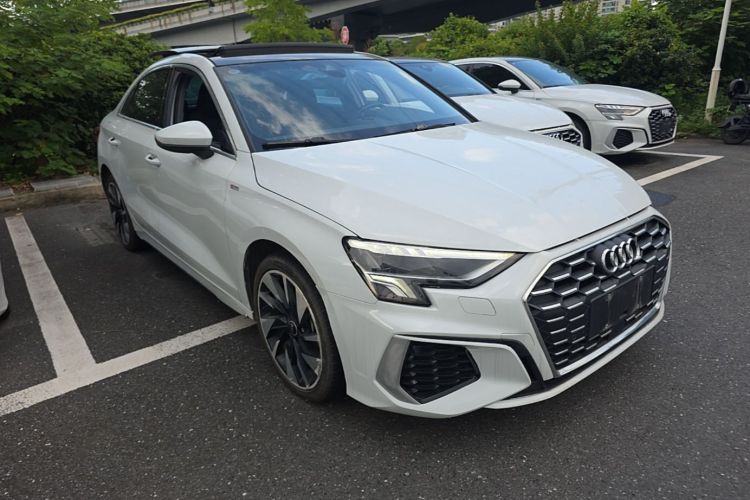 Audi A3 2024 immagine di auto #4
