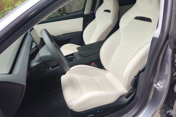 Tesla Model 3 2024 #19 Tesla Model 3 2024 car image #19