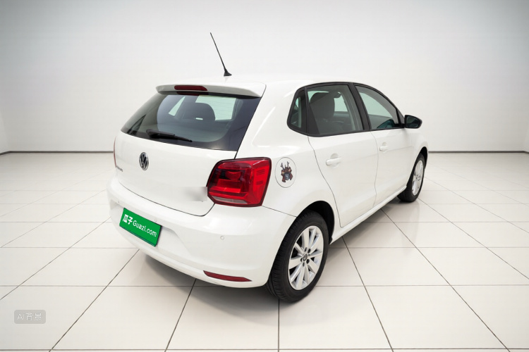 Volkswagen Polo 2016 car image #7