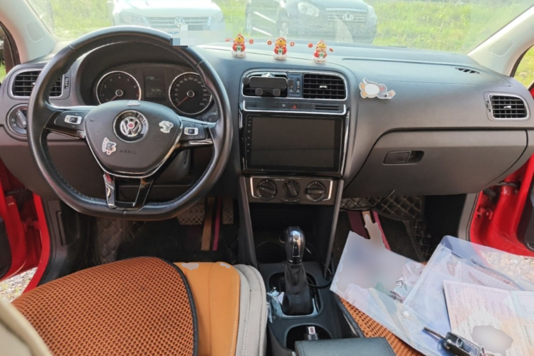 Volkswagen Polo 2018 car image #10