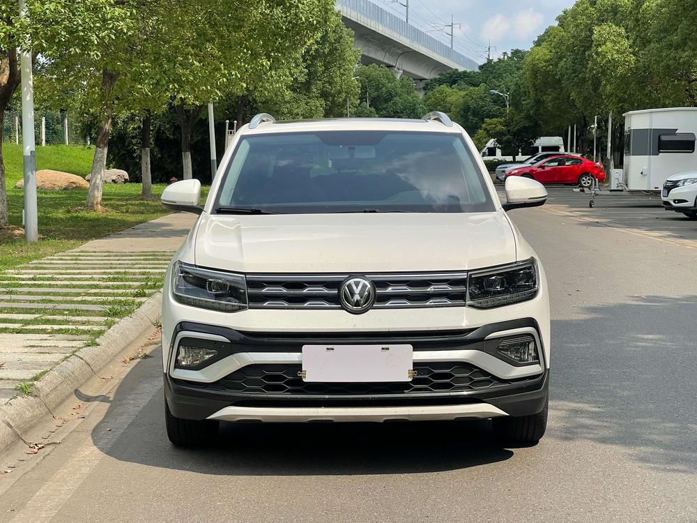 Volkswagen T-Cross 2020 #2 Volkswagen T-Cross 2020 car image #2