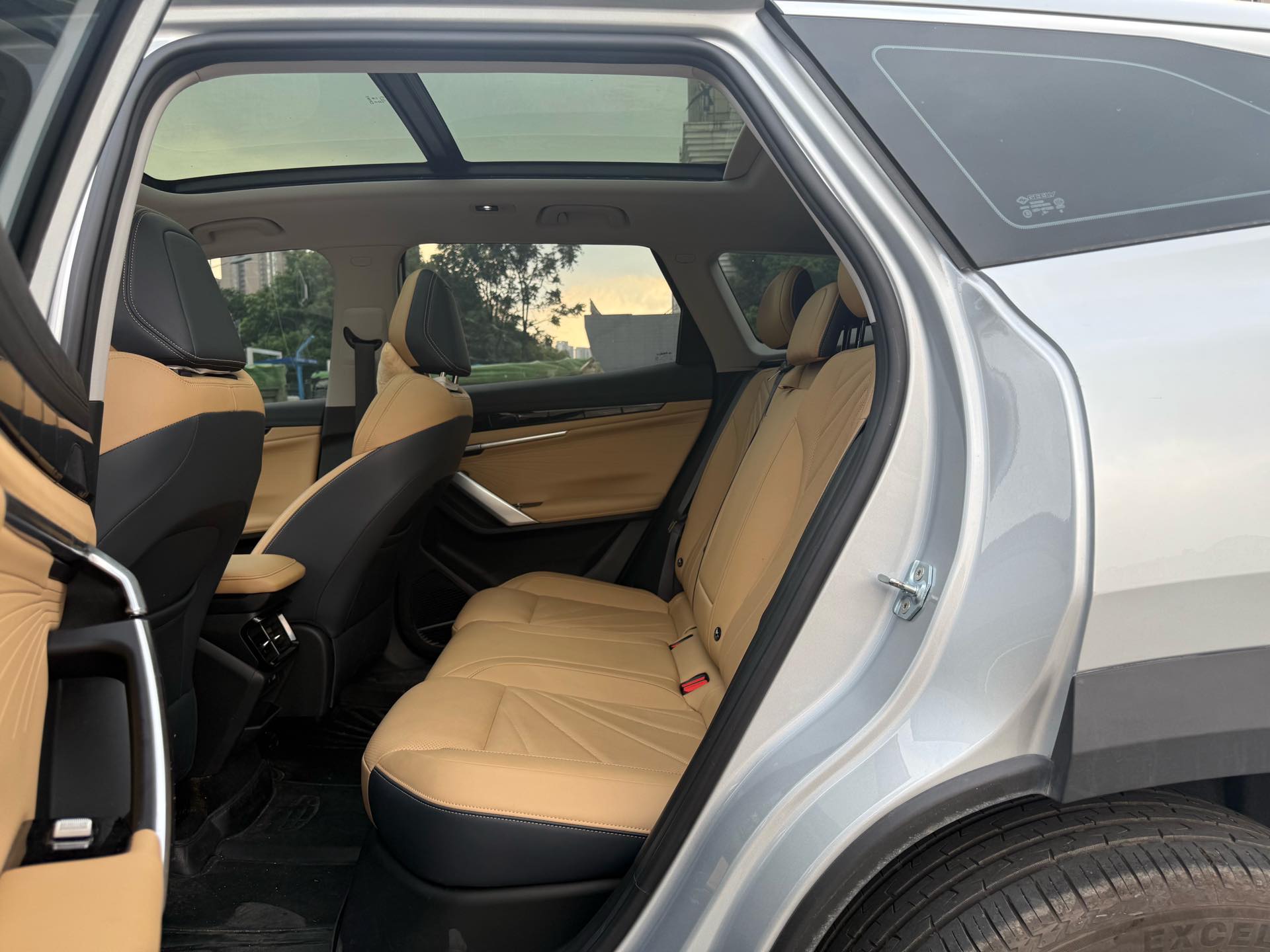 GEELY Boyue L 2023 imagem de carro #5
