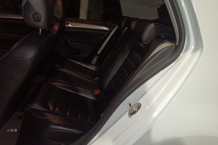Volkswagen Golf 2016 car image #19
