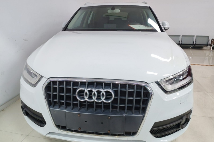Audi Q3 2015 immagine di auto #3