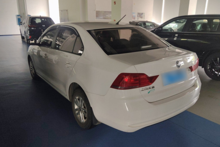 Volkswagen Santana 2019 car image #5