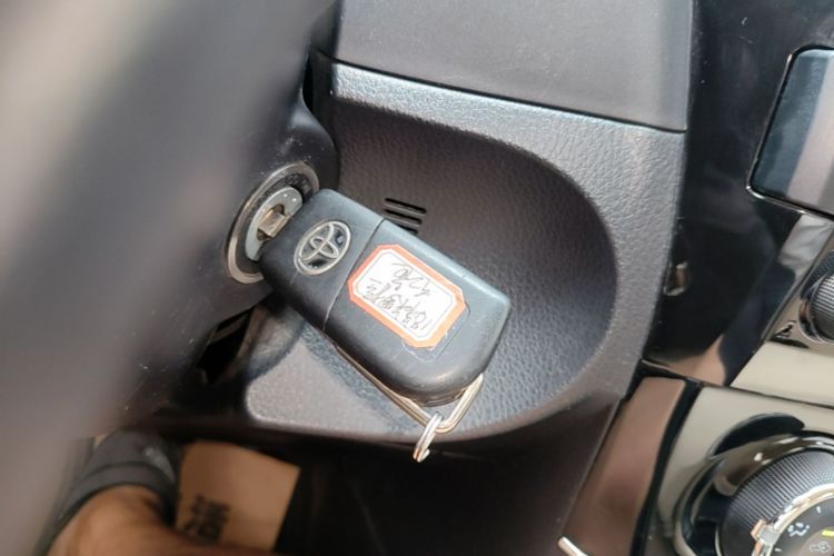 Toyota Corolla 2018 car image #9