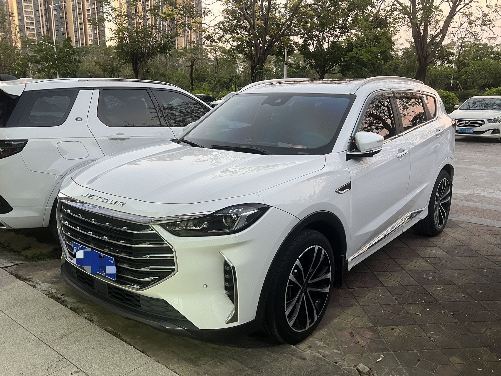 Jetour X70 PLUS 2022 Jetour X70 PLUS 2022 car image