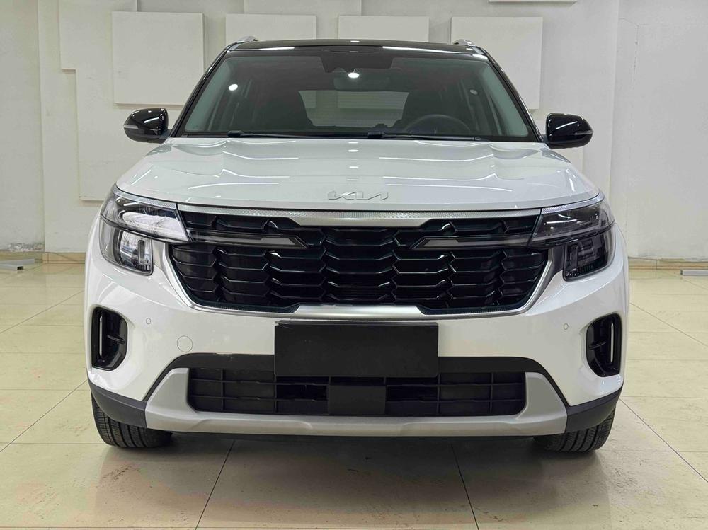 Kia Seltos 2023 image de voiture #2