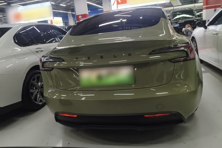 Tesla Model 3 2024 #4 Tesla Model 3 2024 car image #4