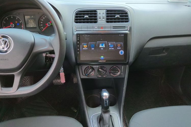 Volkswagen Polo 2018 image de voiture #13