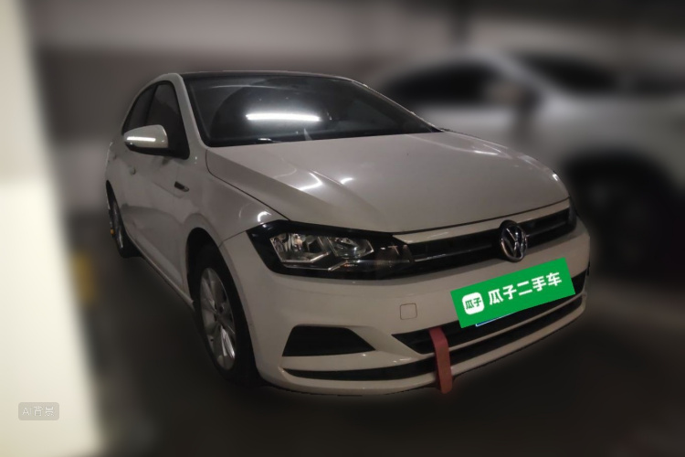 Volkswagen Polo 2019 car image #4