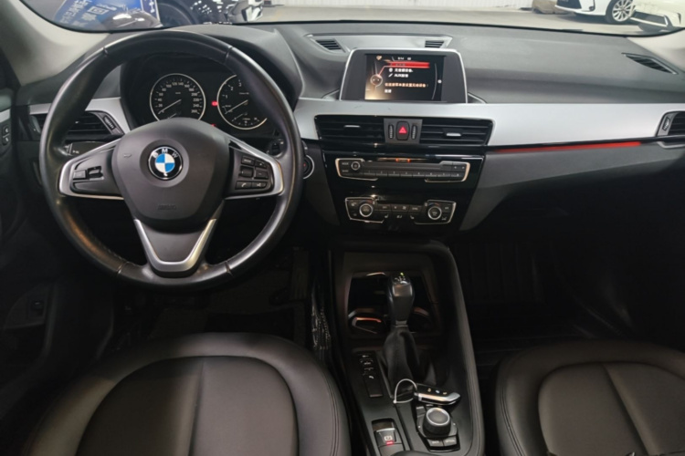 BMW X1 2017 car image #10