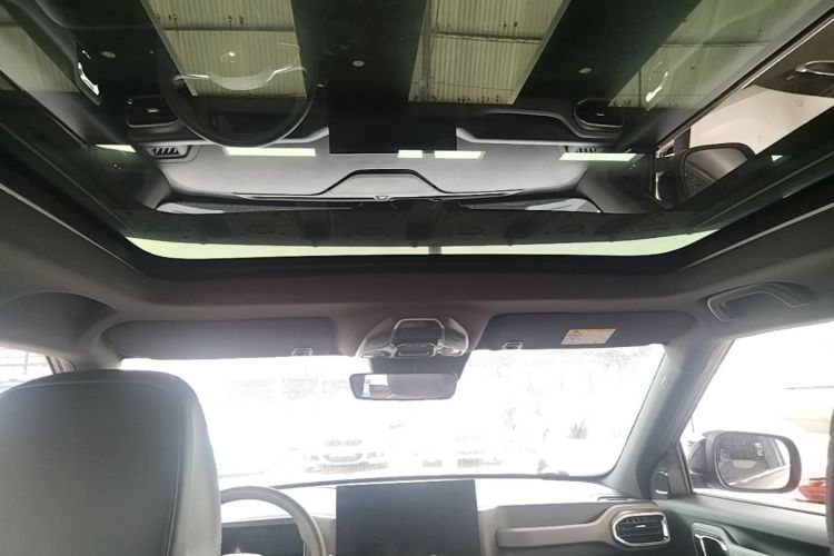 GEELY Cowboy 2026 car image #18