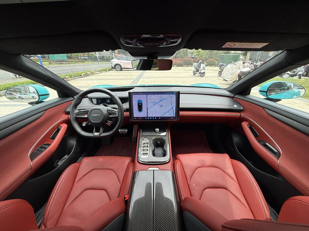 MI SU7 2025 immagine di auto #10