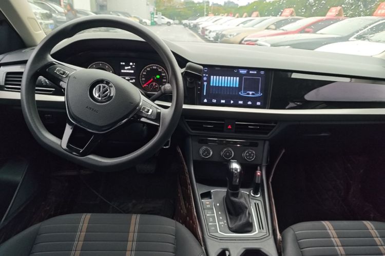 Volkswagen Lavida 2018 #10 Volkswagen Lavida 2018 car image #10