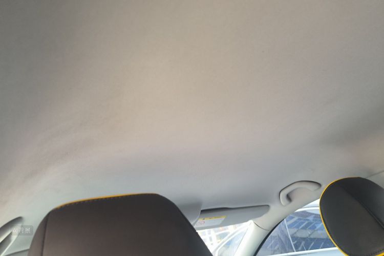 Volkswagen Polo 2015 car image #20