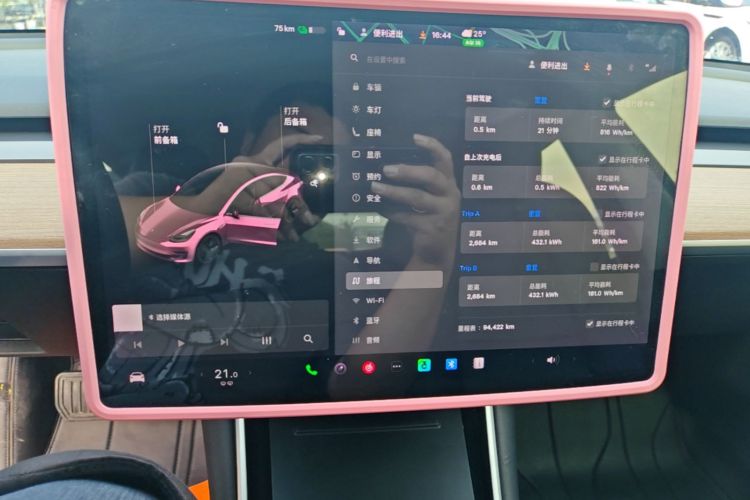 Tesla Model 3 2020 #12 Tesla Model 3 2020 car image #12
