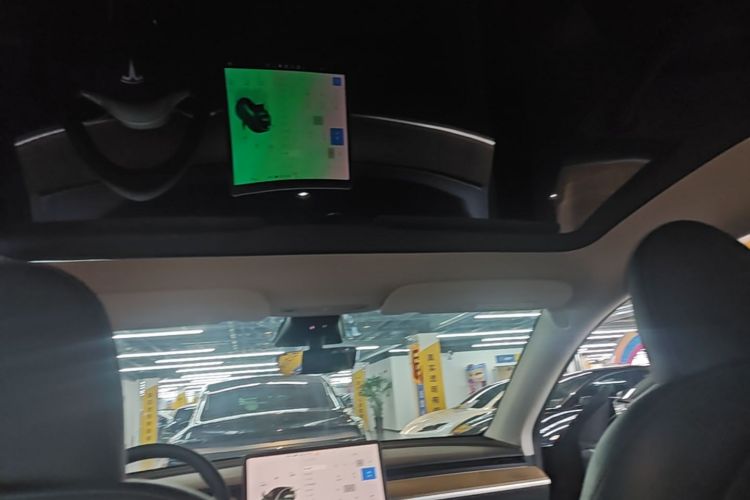 Tesla Model Y 2022 #18 Tesla Model Y 2022 car image #18