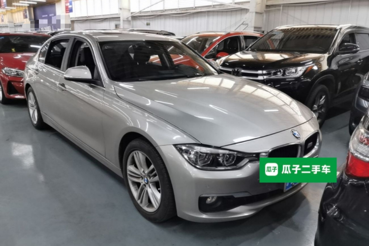 BMW 3 Series 2017 #4 BMW 3 Series 2017 car image #4