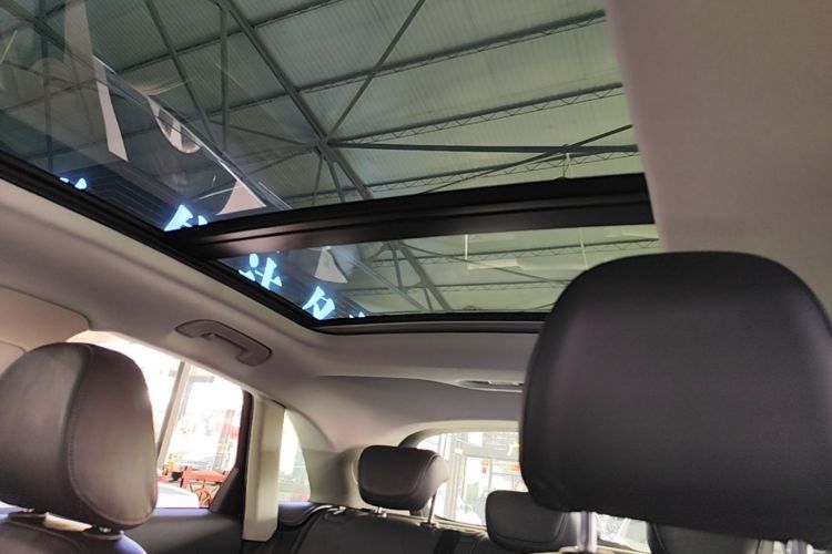 Audi Q3 2016 imagen de coche #18