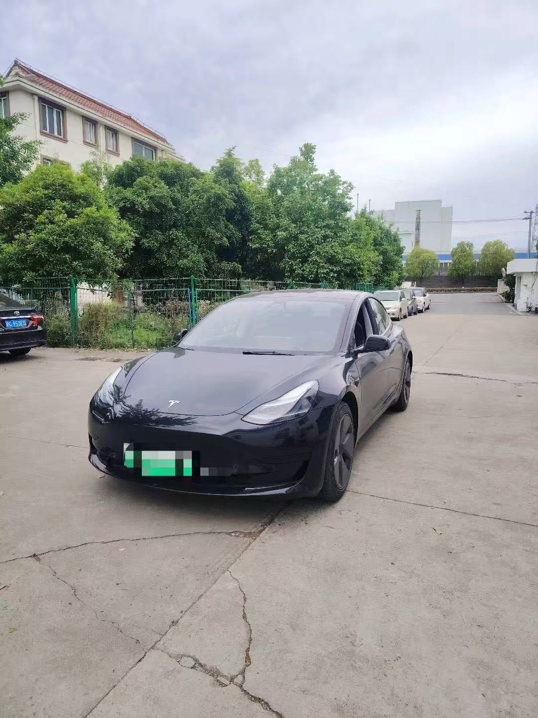 Tesla Model 3 2021 immagine di auto 