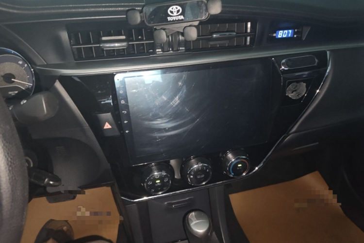 Toyota Corolla 2017 car image #13