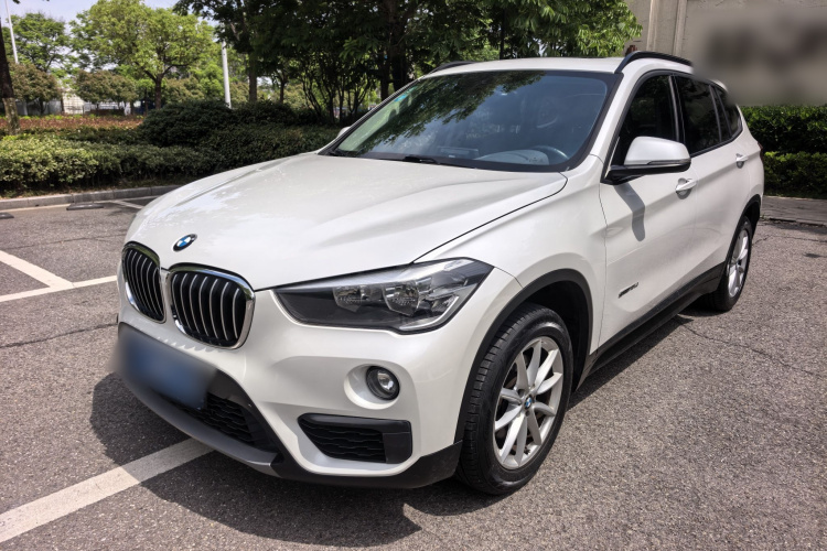 BMW X1 2017 #2 BMW X1 2017 car image #2
