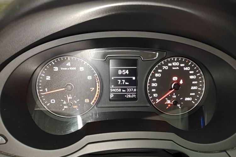 Audi Q3 2019 #20 Audi Q3 2019 car image #20