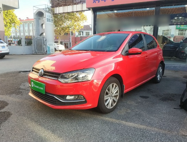 Volkswagen Polo 2015 Volkswagen Polo 2015 immagine di auto