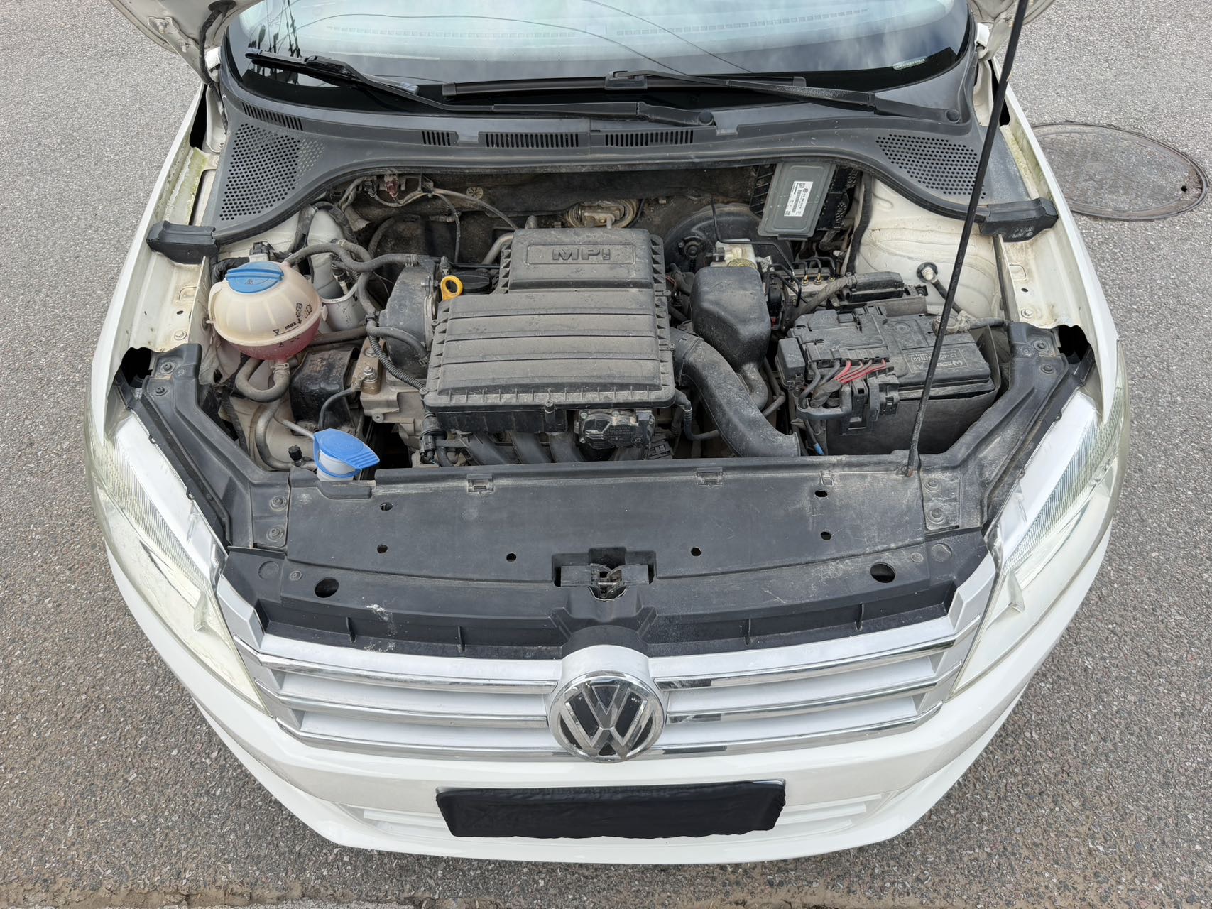 Volkswagen Santana 2014 car image #5