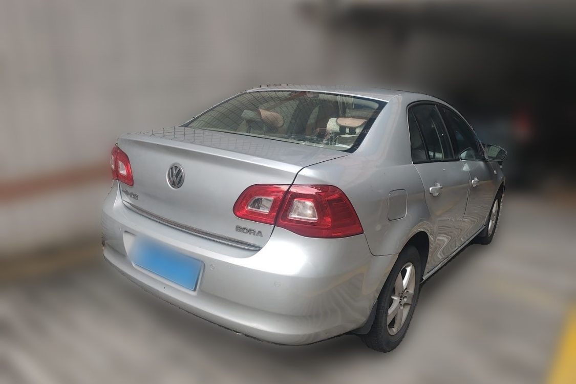 Volkswagen Bora 2011 image de voiture #4