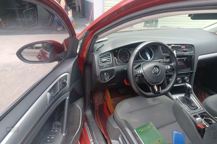 Volkswagen Golf 2019 #18 Volkswagen Golf 2019 car image #18