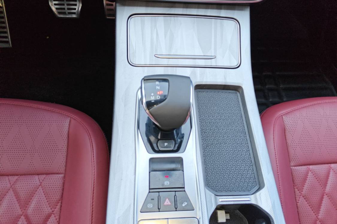 Jetour X70 PLUS 2023 #20 Jetour X70 PLUS 2023 car image #20