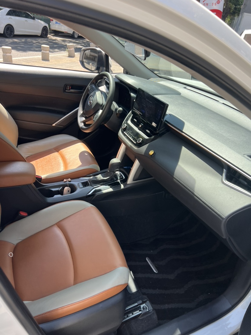 Toyota Corolla Cross 2023 immagine di auto #4